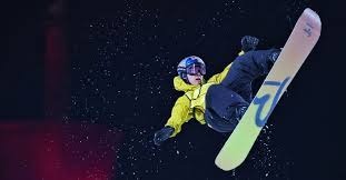 21 点进阶：分牌策略对长期 EV 的影响。（21点进阶：分牌策略如何影响长期期望收益）