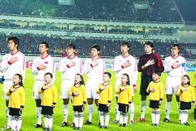 知名推主盛赞《赛博朋克2077》：比《艾尔登法环》要更好！