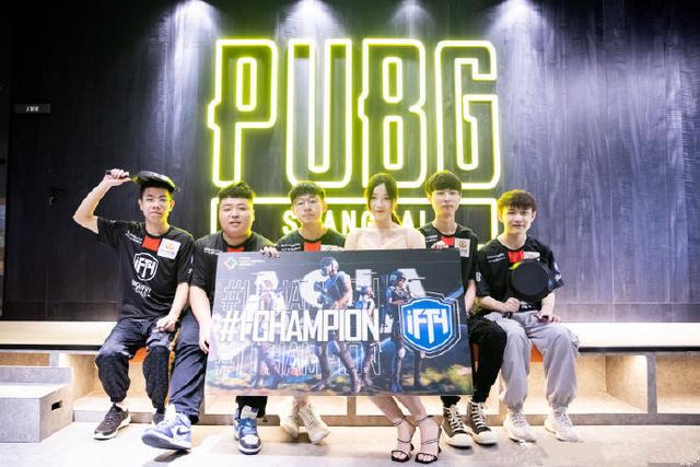 事业的发展 事业的发展